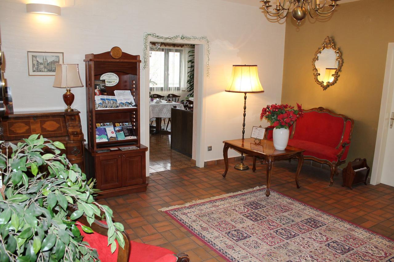 Aurelius Pension Baden Bagian luar foto