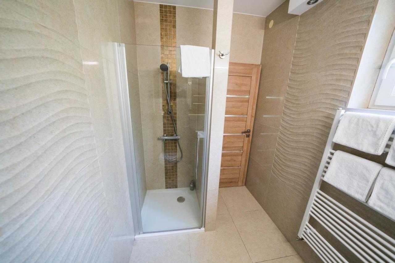Aurelius Pension Baden Bagian luar foto